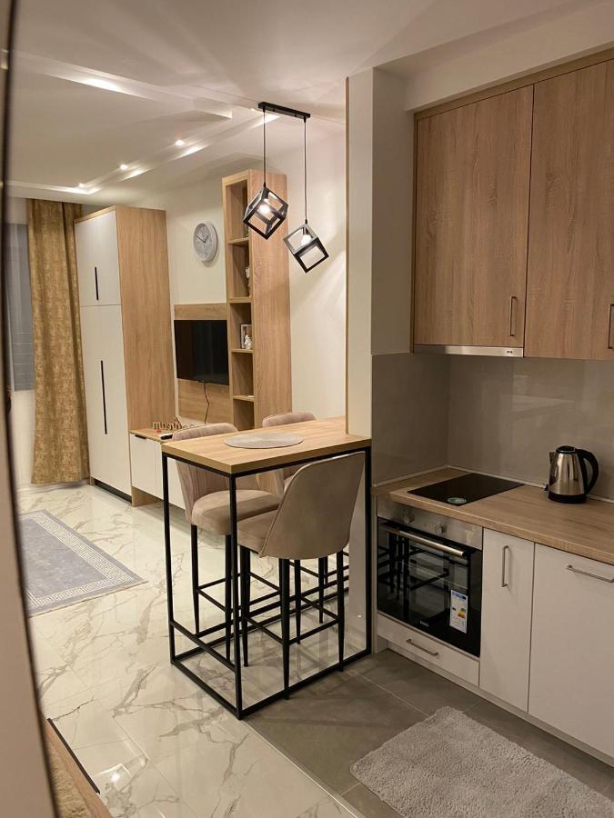 Apartman Cristal Lux Trebinje Eksteriør billede